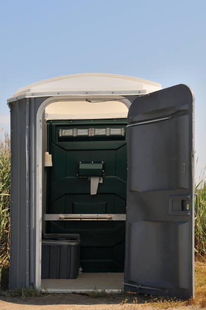 Portable Toilet Options We Offer in Castalia, OH